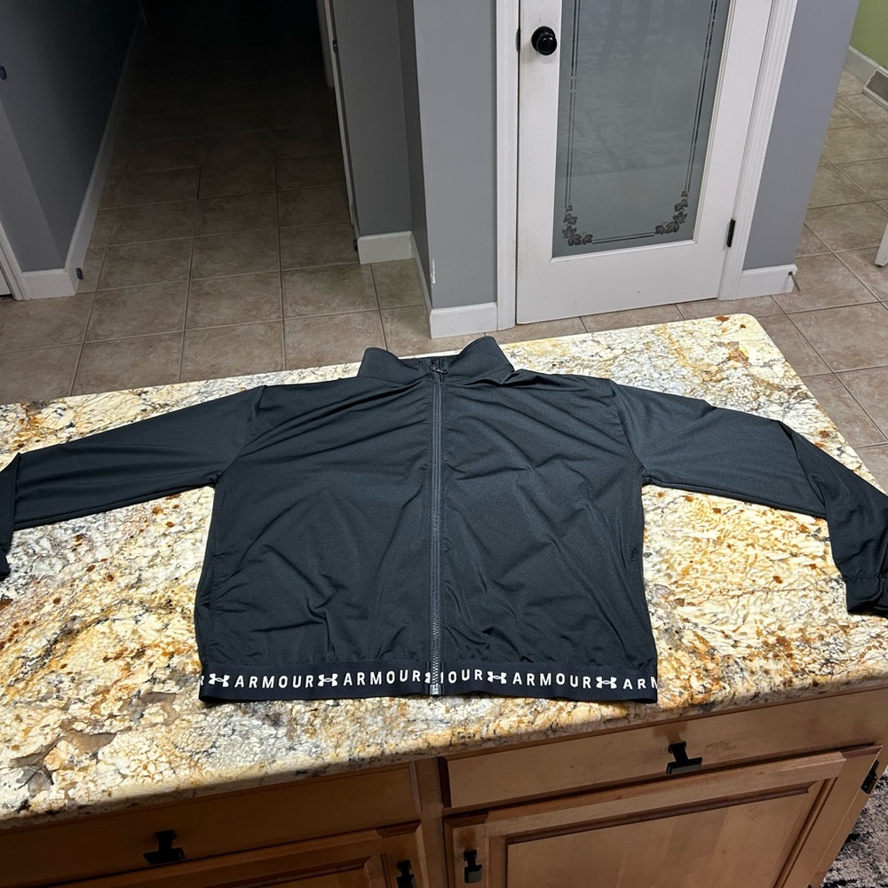 Under Armour Black Full-Zip  Women’s Jacket- good condition